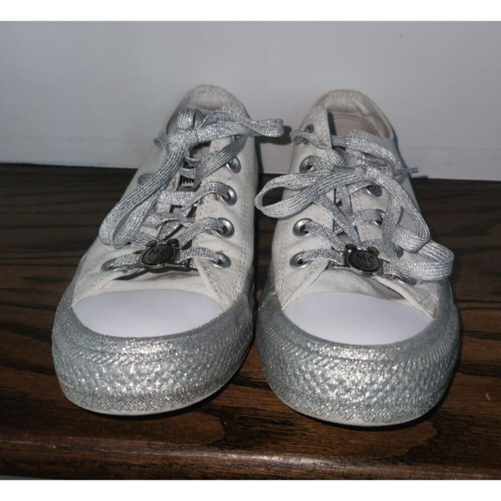Converse x Miley Cyrus Sneakers Limited Edition White Silver Women's Size 6 - Picture 2 of 14